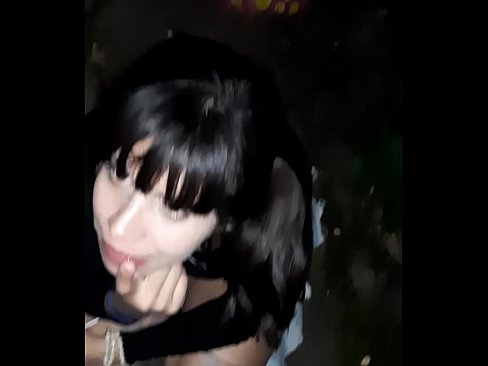 ❤️ Na rua, o pénis inchado em troca de doces ️ Porno real em pt.vegasservice.ru ❌️❤
