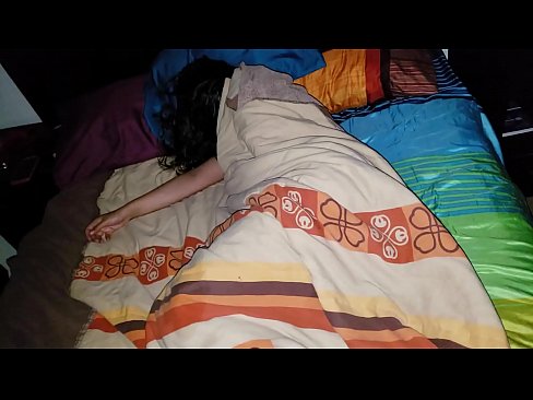 ❤️ Stepson berating a sua jovem madrasta enquanto ela dorme. ️ Porno real em pt.vegasservice.ru ❌️❤